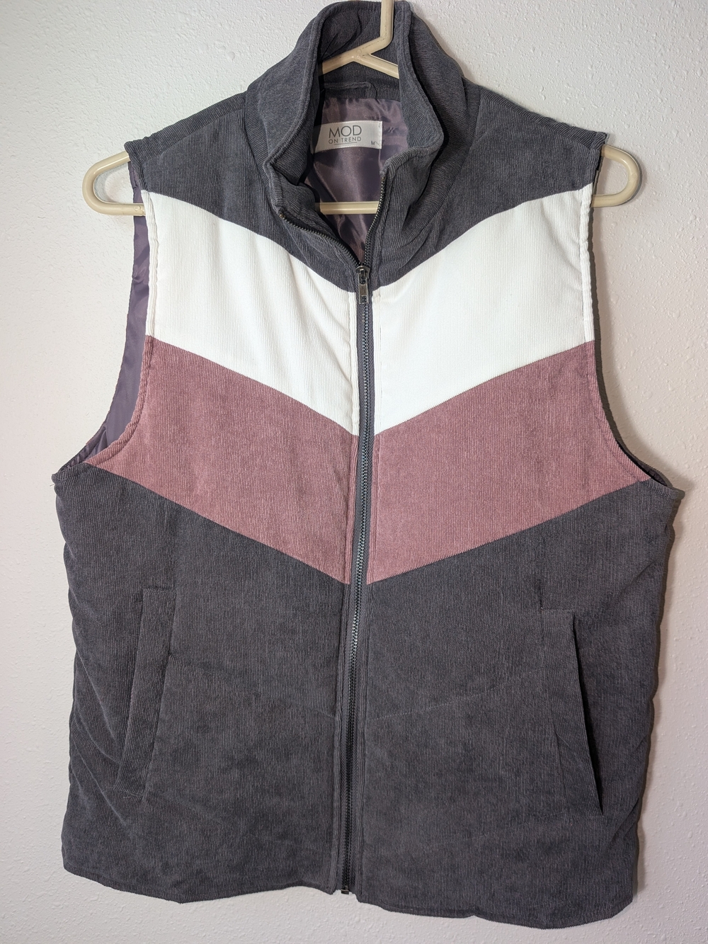 Women's Colorblock Corduroy Vest in Gray, White & Dusty Rose
